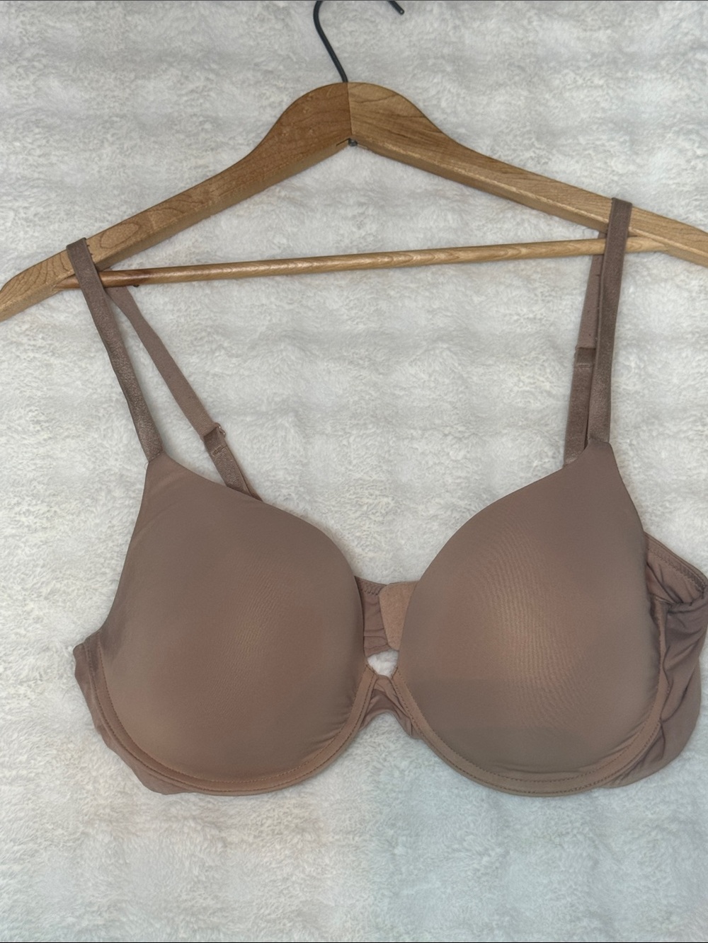 Victoria’s Secret 36D Wire Bra